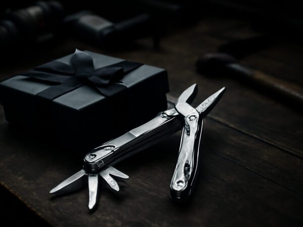 Multitool als Weihnachtsgeschenk Vergleich
